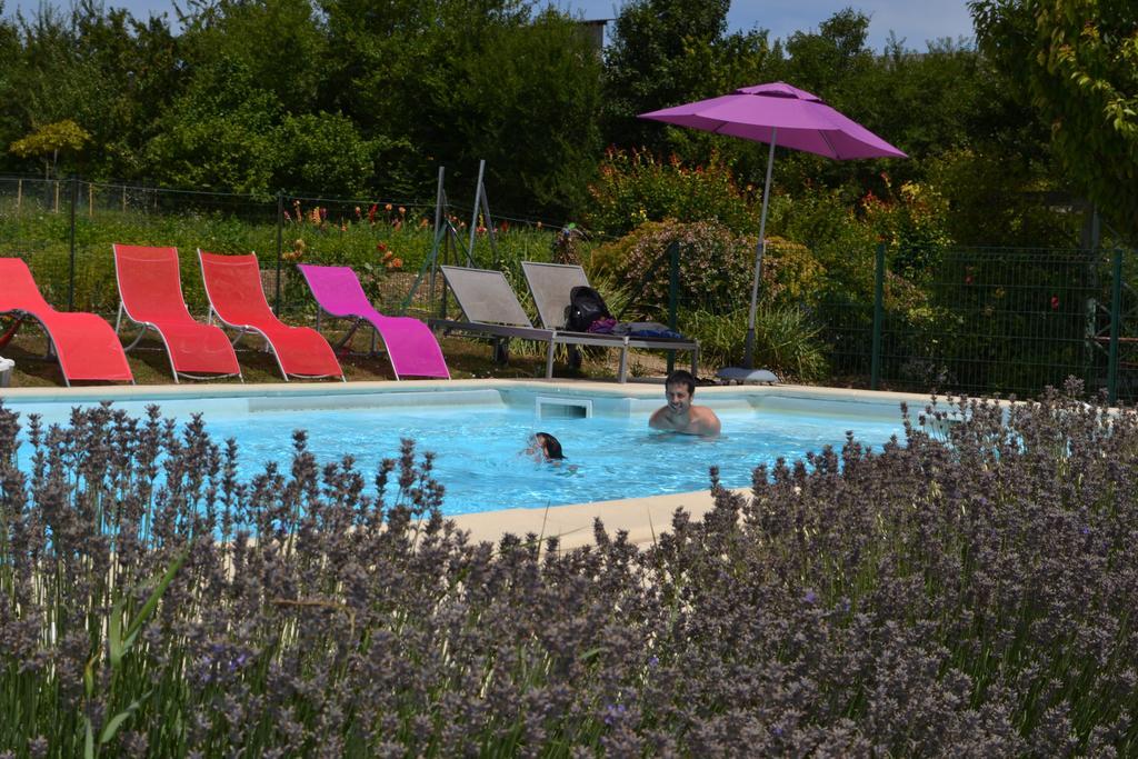 Chambres D'Hotes L'En Haut Des Vignes Mérignac Eksteriør bilde